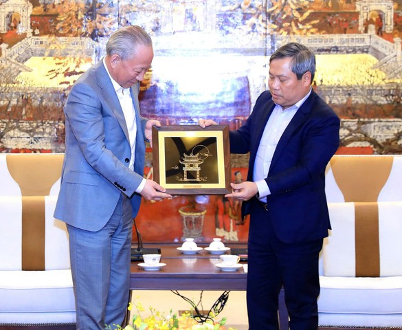 Gặp lãnh đạo Hà Nội, đối tác Trung Quốc của Vingroup cam kết triển khai loạt dự án đường sắt, cây cầu trọng điểm