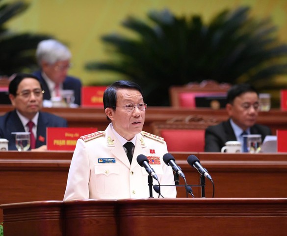 Công tác Công an thực hiện 3 mục tiêu chiến lược của Đảng: Hòa bình, ổn định; phát triển bền vững, chất lượng cao; nâng cao mọi mặt đời sống Nhân dân
