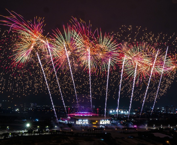Đêm nghệ thuật “Dưới lá cờ vẻ vang của Đảng”: Đại nhạc hội pháo hoa chưa từng có ở Việt Nam