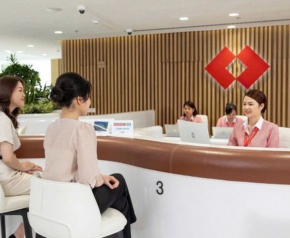 Techcombank lập đỉnh lợi nhuận nhờ sức mạnh hệ sinh thái và nền tảng số