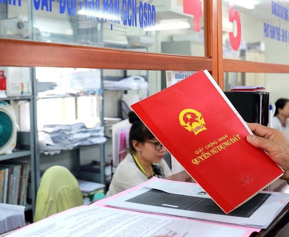 Bỏ ghi thông tin thế chấp trên sổ hồng: Giảm thủ tục, tăng minh bạch thị trường đất đai