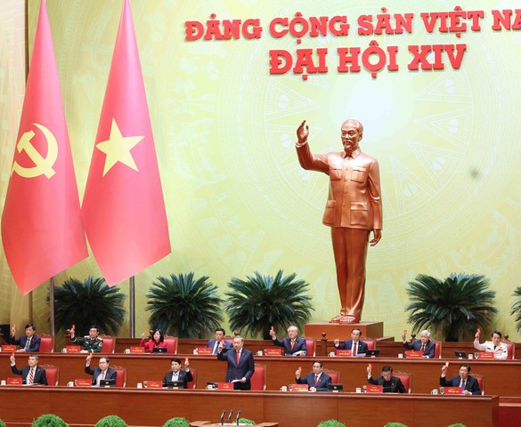 Công bố danh sách Ban Chấp hành Trung ương Đảng khóa XIV