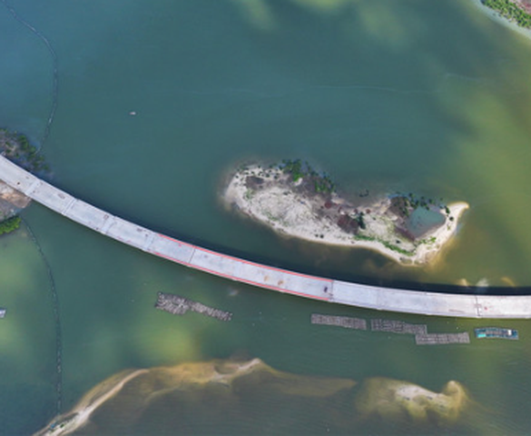 Chỉ vài ngày nữa, Việt Nam chính thức đưa vào vận hành thêm 1 cây cầu vượt biển mới