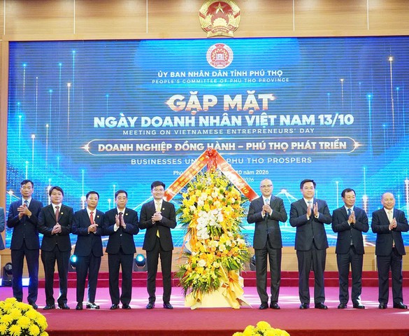 Phú Thọ gặp mặt Ngày Doanh nhân Việt Nam 13/10: “Doanh nghiệp đồng hành - Phú Thọ phát triển”