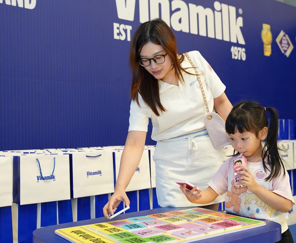 Vinamilk cùng 48.000 sản phẩm dinh dưỡng "chắp cánh" những ước mơ tuổi thơ