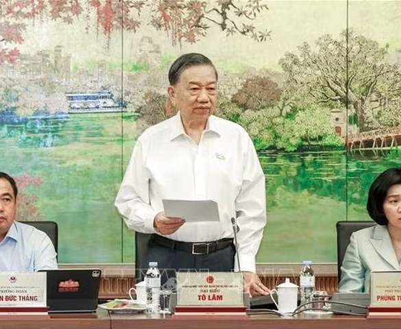 Tổng Bí thư, Chủ tịch nước Tô Lâm: Cắt giảm thủ tục phải đi đôi với kiểm soát an toàn