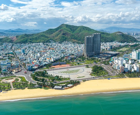 'Đất vàng' mặt biển ngay quảng trường trung tâm: Quỹ đất giới đầu tư luôn khao khát sở hữu
