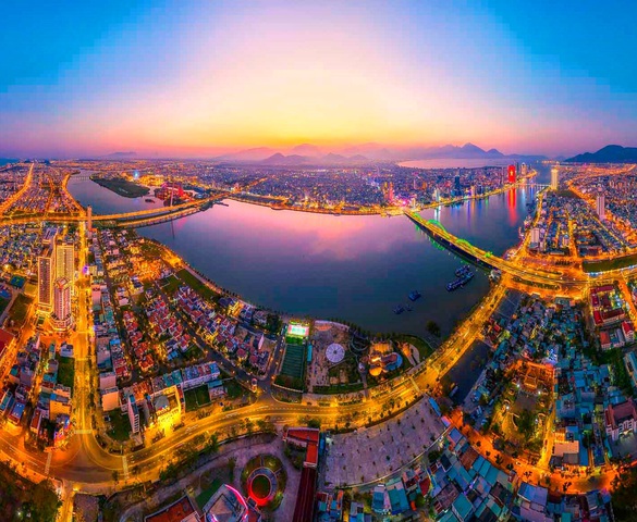 Đà Nẵng: Từ vị trí của một cửa sông lớn đến vị thế của một đô thị lớn