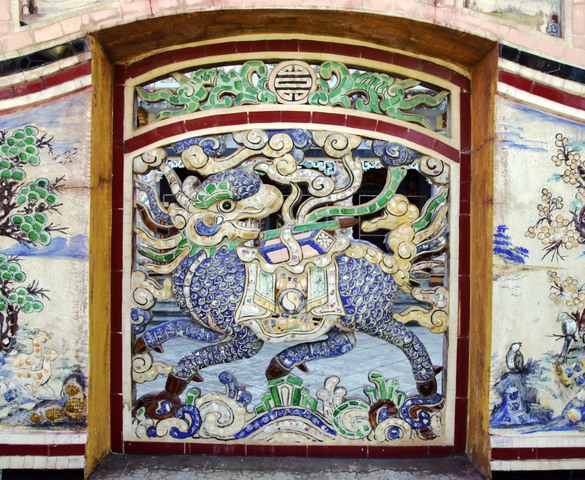 Photo Travel: Long Mã, linh thú đặc biệt trong văn hóa cố đô