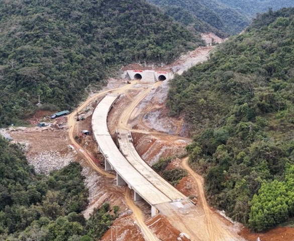 Việt Nam sắp hoàn thành thêm 2 cung đường biên giới mới, vốn đầu tư hơn 37.000 tỷ