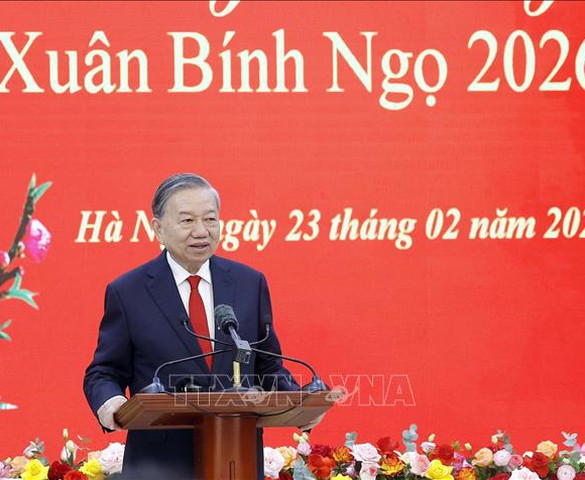 Tổng Bí thư Tô Lâm chúc Tết cán bộ, công chức Văn phòng Trung ương Đảng