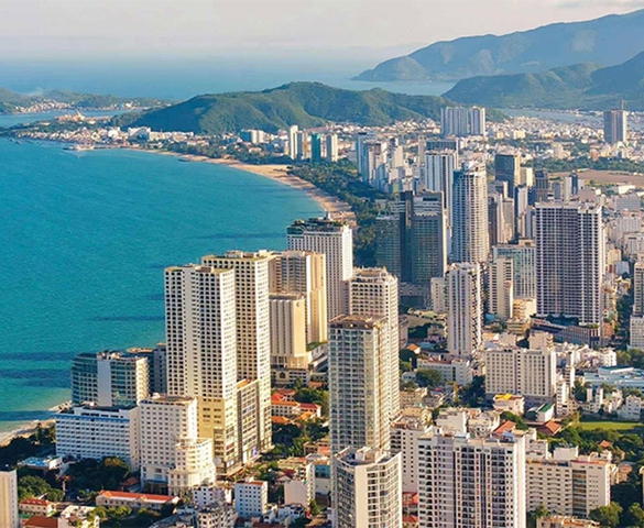 Khánh Hòa siết việc chấp thuận đầu tư mới tại khu vực nguy cơ dư cung