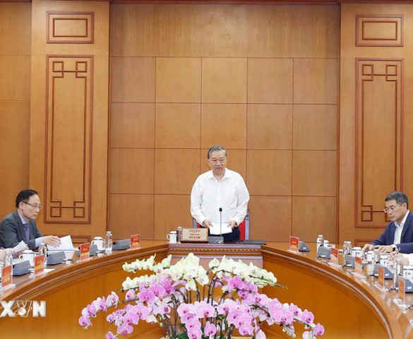 Tổng Bí thư Tô Lâm: Cần có chiến lược cụ thể nhằm tái cơ cấu nền kinh tế