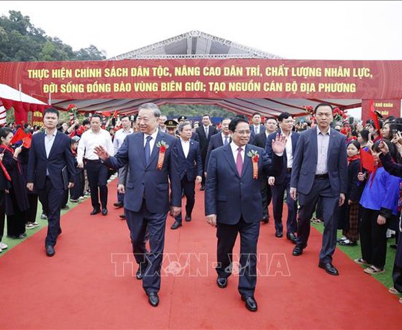 Tổng Bí thư và Thủ tướng dự Lễ khởi công, động thổ đồng loạt các trường nội trú liên cấp biên giới