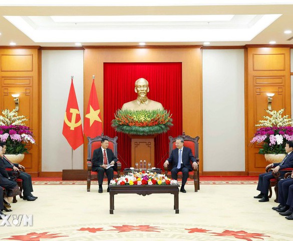 Tổng Bí thư Tô Lâm tiếp Bộ trưởng Bộ Công an Lào