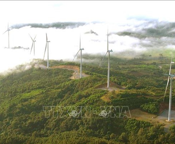 Thúc đẩy phát triển ngành công nghiệp năng lượng tái tạo, năng lượng mới