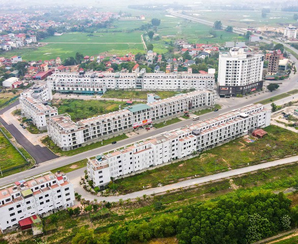 Phú Thọ: Đất trống la liệt, shophouse tiền tỷ vắng bóng người ở khu đô thị Nam Phúc Yên
