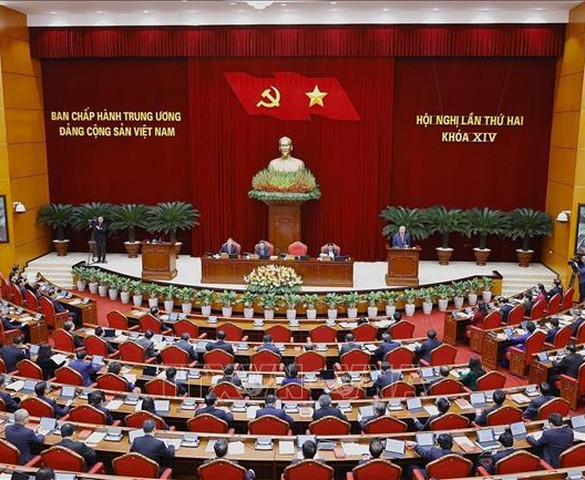 Thông cáo báo chí về ngày làm việc thứ hai Hội nghị Trung ương 2 khoá XIV