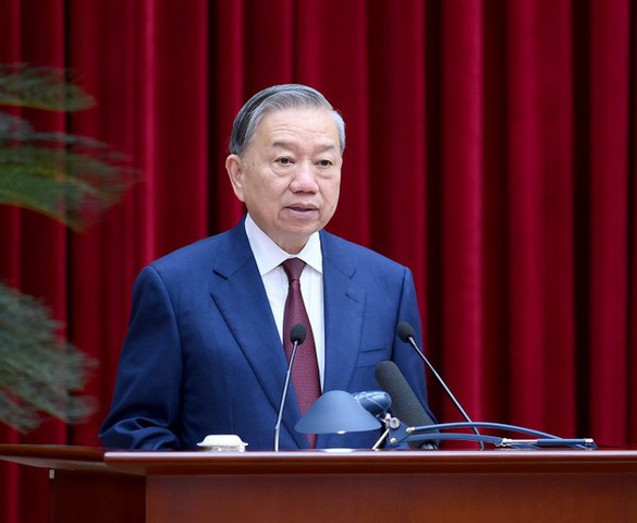 Thông báo Hội nghị lần thứ hai Ban Chấp hành Trung ương Đảng khóa XIV