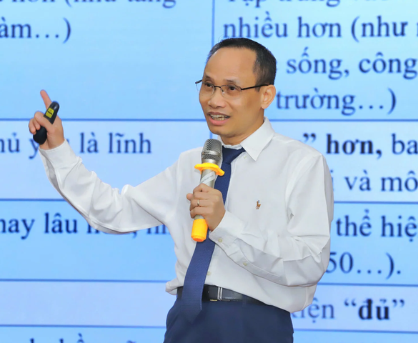 "Ổn định mặt bằng lãi suất là điều kiện rất quan trọng để đạt tăng trưởng cao"