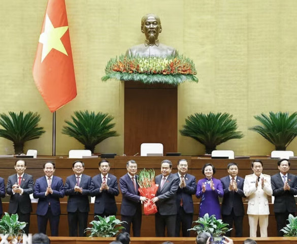 Phân công công tác của Thủ tướng Chính phủ và các Phó Thủ tướng Chính phủ