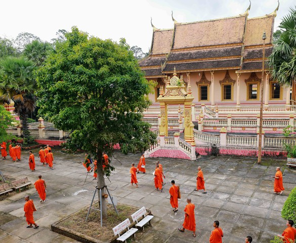 Photo Travel: Kh'Leang, ngôi chùa cổ lưu giữ tinh hoa nghệ thuật giữa miền Tây