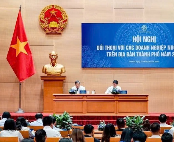 Hà Nội đối thoại với doanh nghiệp, cam kết tháo gỡ vướng mắc