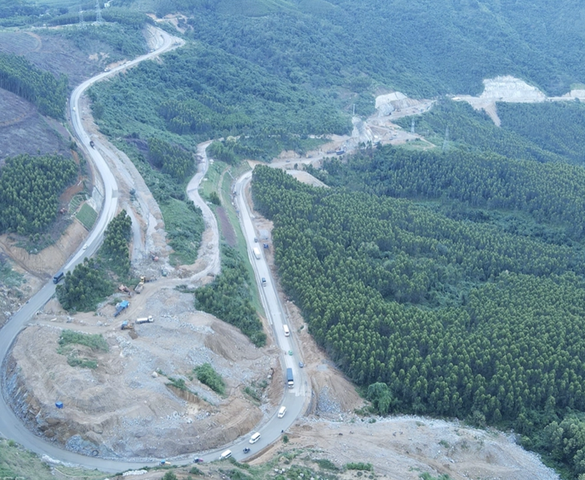 Người dân bị thu hồi đất tại dự án cao tốc 44.000 tỷ băng qua 2 con đèo hiểm trở chạy dọc tỉnh lớn thứ 2 Việt Nam sẽ được tăng mức bồi thường