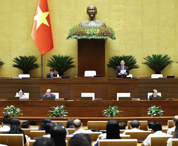 Ngày 23/4, Quốc hội thảo luận về các dự án luật và chương trình giám sát năm 2027