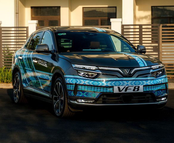 “Xe gia đình phải cỡ này mới chuẩn”: Khách hàng Việt giải thích tại sao VinFast VF 8 Eco là lựa chọn an toàn và tiện nghi nhất hiện nay