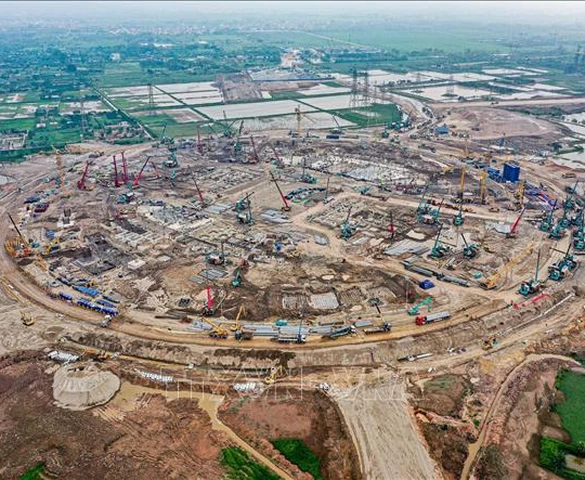 Khẩn trương phân bổ, điều chuyển vốn, tăng tốc giải ngân đầu tư công