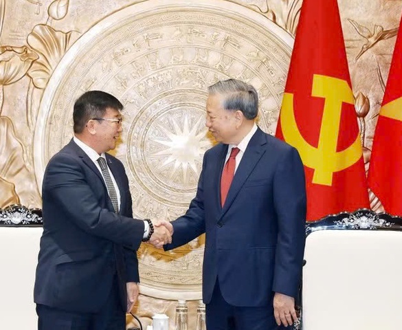 Tổng Bí thư, Chủ tịch nước: Việt Nam coi trọng phát triển quan hệ với Mông Cổ