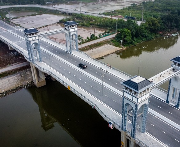 Lần đầu tiên Việt Nam xây dựng cây cầu có tháp vọng cảnh: Kiến trúc đậm chất làng quê Bắc Bộ, nằm trên tuyến đường nghìn tỷ