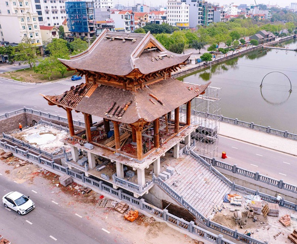 Sắp hoàn thành cây cầu trăm tỷ mang kiến trúc cung đình độc đáo tại vùng đất cố đô
