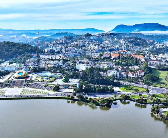 Lâm Đồng tăng tốc tháo gỡ vướng mắc 368 dự án với tổng vốn gần 360.000 tỷ đồng