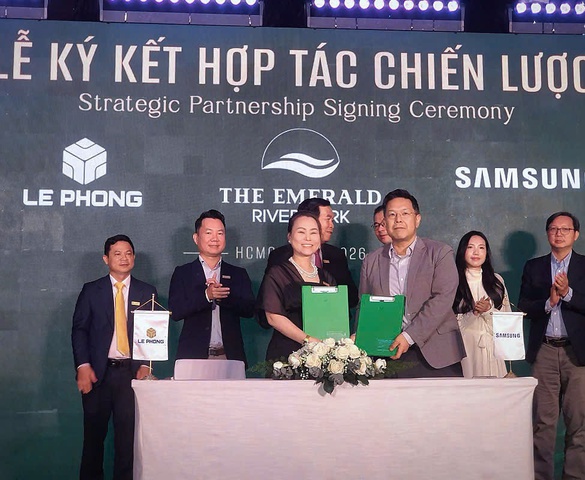 Samsung lần đầu tiên hợp tác chiến lược với 'ông lớn' địa ốc Lê Phong