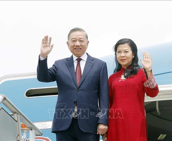 Tổng Bí thư, Chủ tịch nước Tô Lâm và Phu nhân đến thủ đô Manila thăm cấp Nhà nước Cộng hòa Philippines