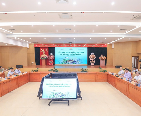 Thứ trưởng Bộ Xây dựng Nguyễn Văn Sinh: Xanh hóa ngành vật liệu xây dựng là yêu cầu cấp thiết