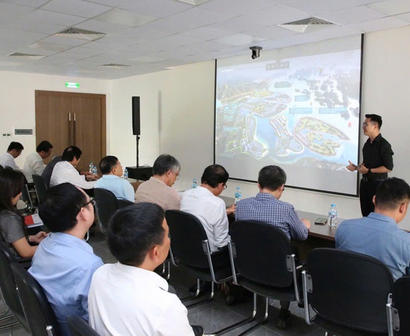 Hội đồng Giám khảo Chung khảo Giải thưởng Quốc gia Bất động sản Việt Nam lần thứ II khảo sát dự án Vinhomes Global Gate Hạ Long