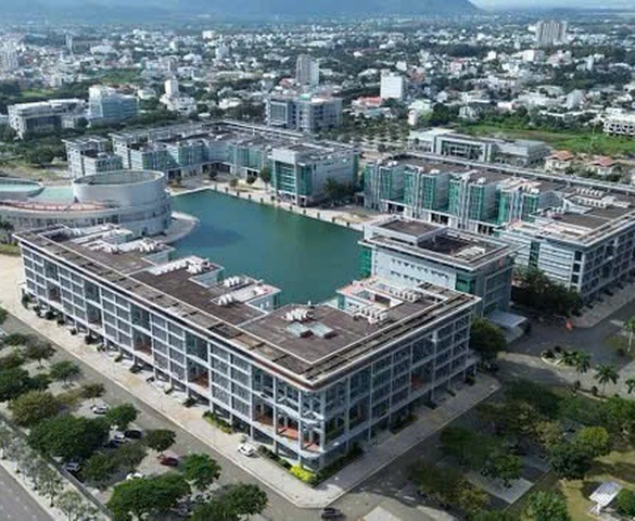 TP.HCM làm gì với hàng trăm trụ sở dôi dư sau sáp nhập?