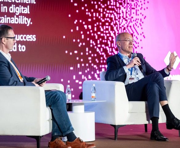 CEO Techcombank Jens Lottner: Tái định nghĩa lợi thế cạnh tranh nhờ chiến lược "AI-first"