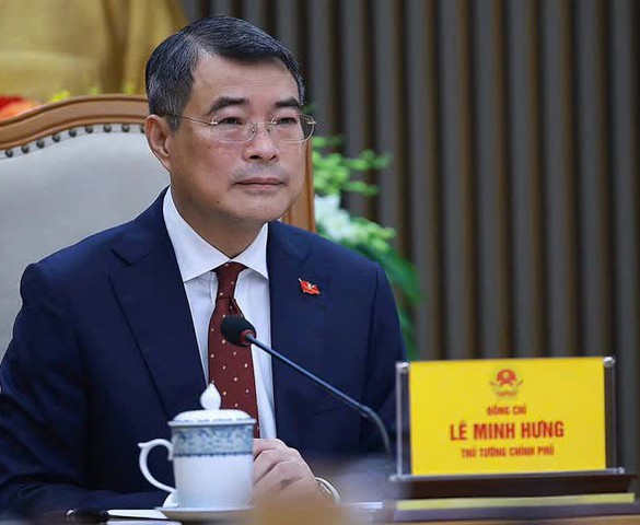 Điện đàm với Thủ tướng Trung Quốc, Thủ tướng Lê Minh Hưng đề nghị ưu tiên hợp tác đường sắt