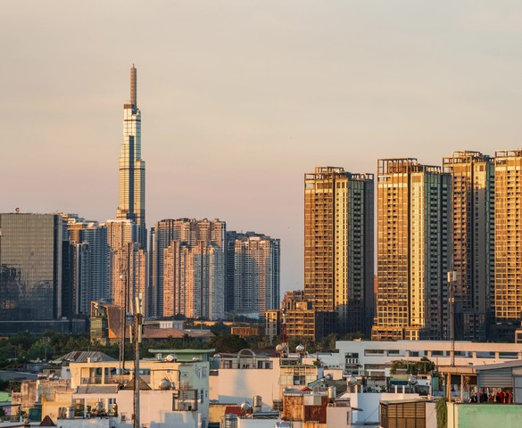 Nhìn lại nửa đầu năm 2026, diễn biến thị trường bất động sản đang cho thấy điều gì?