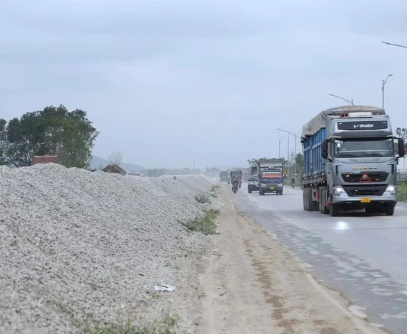 Chỉ 3 tháng nữa, chính thức hoàn thành đoạn quốc lộ nối đến quê Bác