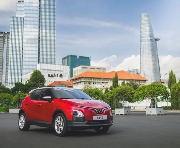 Vì sao hàng chục nghìn người dùng Việt thi nhau “chốt đơn” VinFast VF 5?