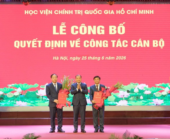 Học viện Báo chí và Tuyên truyền công bố quyết định bổ nhiệm cán bộ