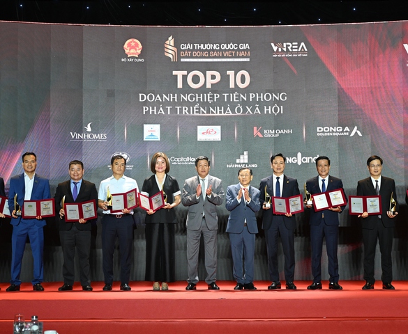 Tôn vinh Top 10 doanh nghiệp tiên phong phát triển nhà ở xã hội