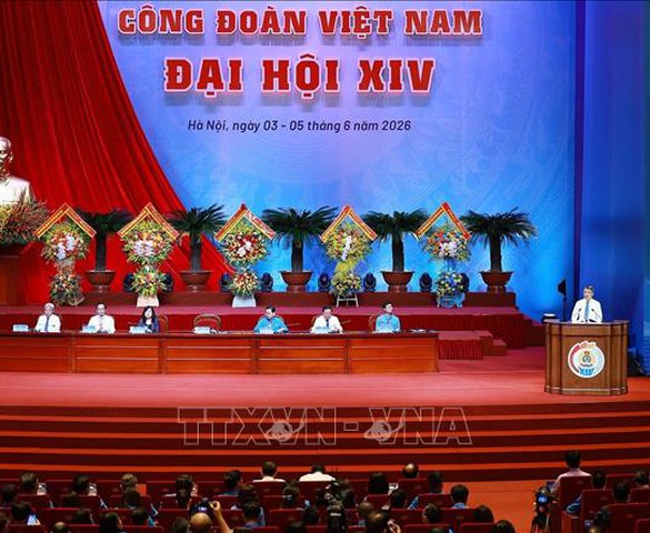 Thủ tướng: Đưa năng suất lao động trở thành động lực quan trọng của tăng trưởng bền vững