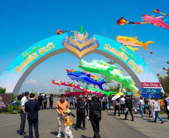 Hàng nghìn người đổ về siêu lễ hội Paradise Summer Fest, hình hài siêu điểm đến Cần Giờ ngày càng rõ nét