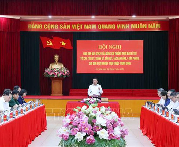 Thường trực Ban Bí thư Trần Cẩm Tú chủ trì Hội nghị giao ban quý II/2026